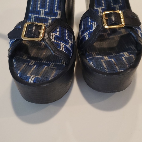 COPY Tory Burch wedges NOT SOLD size 8 - Picture 5 of 6
